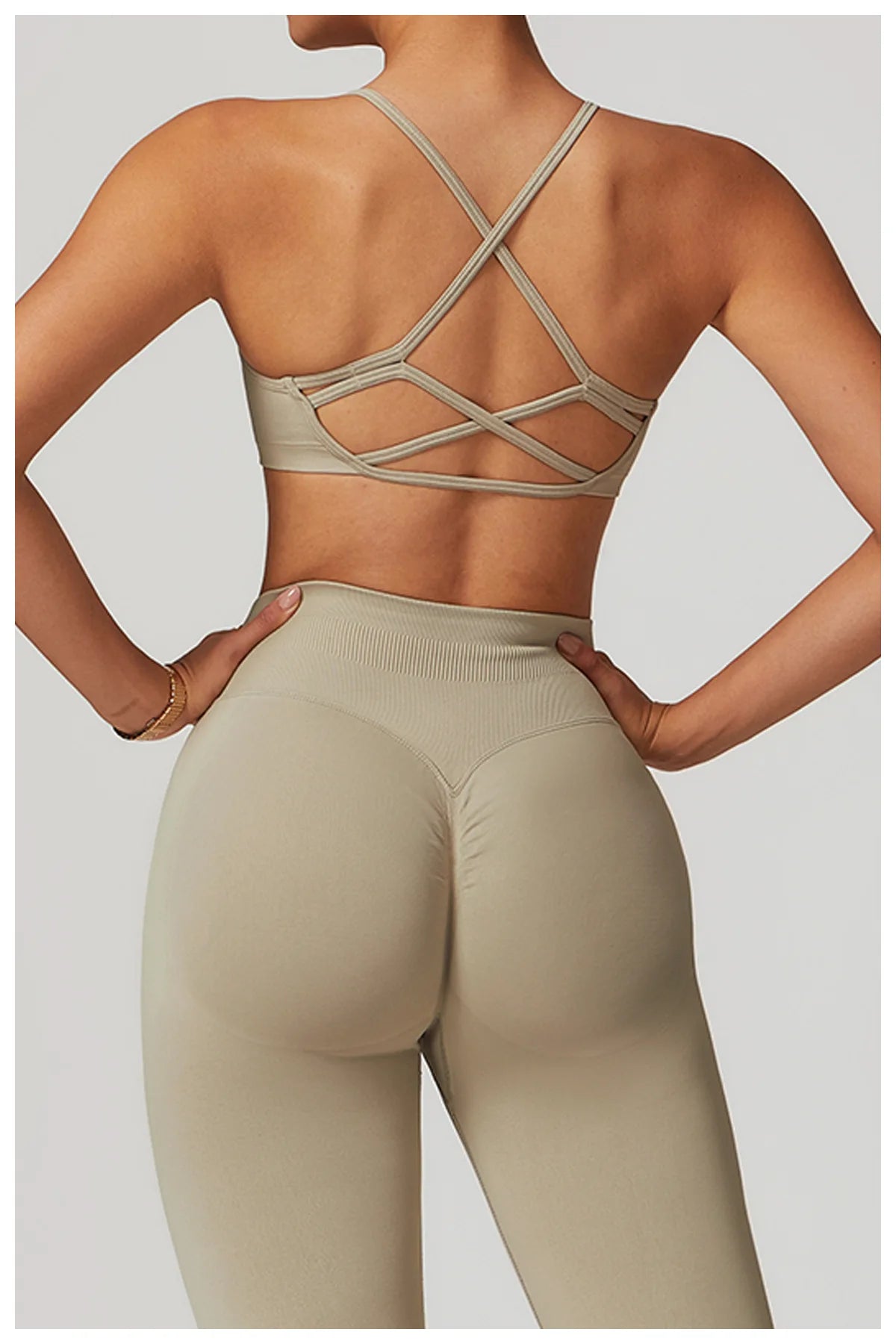 Awakens Seamless Women's Sports Bra with Crossing Back Straps