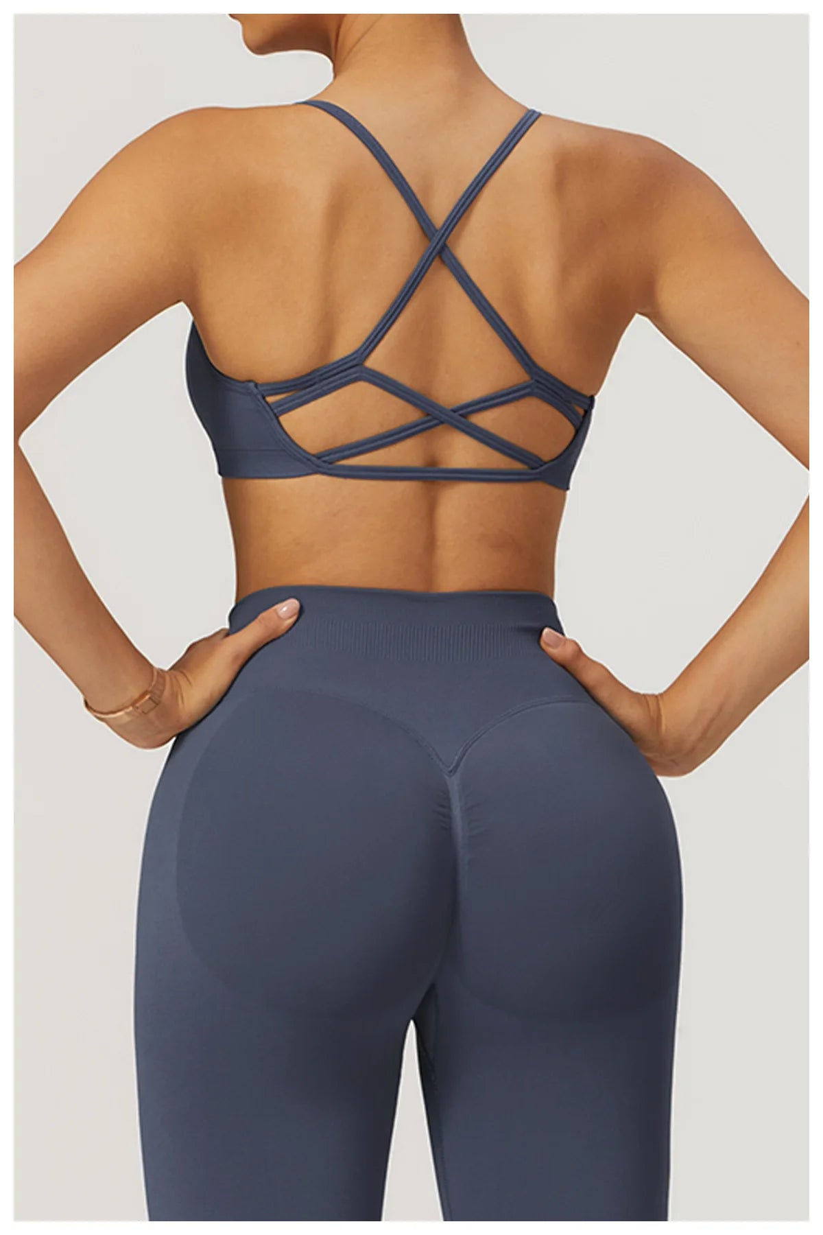 Awakens Seamless Women's Sports Bra with Crossing Back Straps