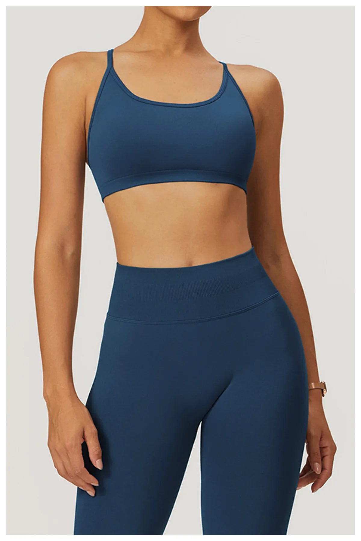 Awakens Seamless Women's Sports Bra with Crossing Back Straps