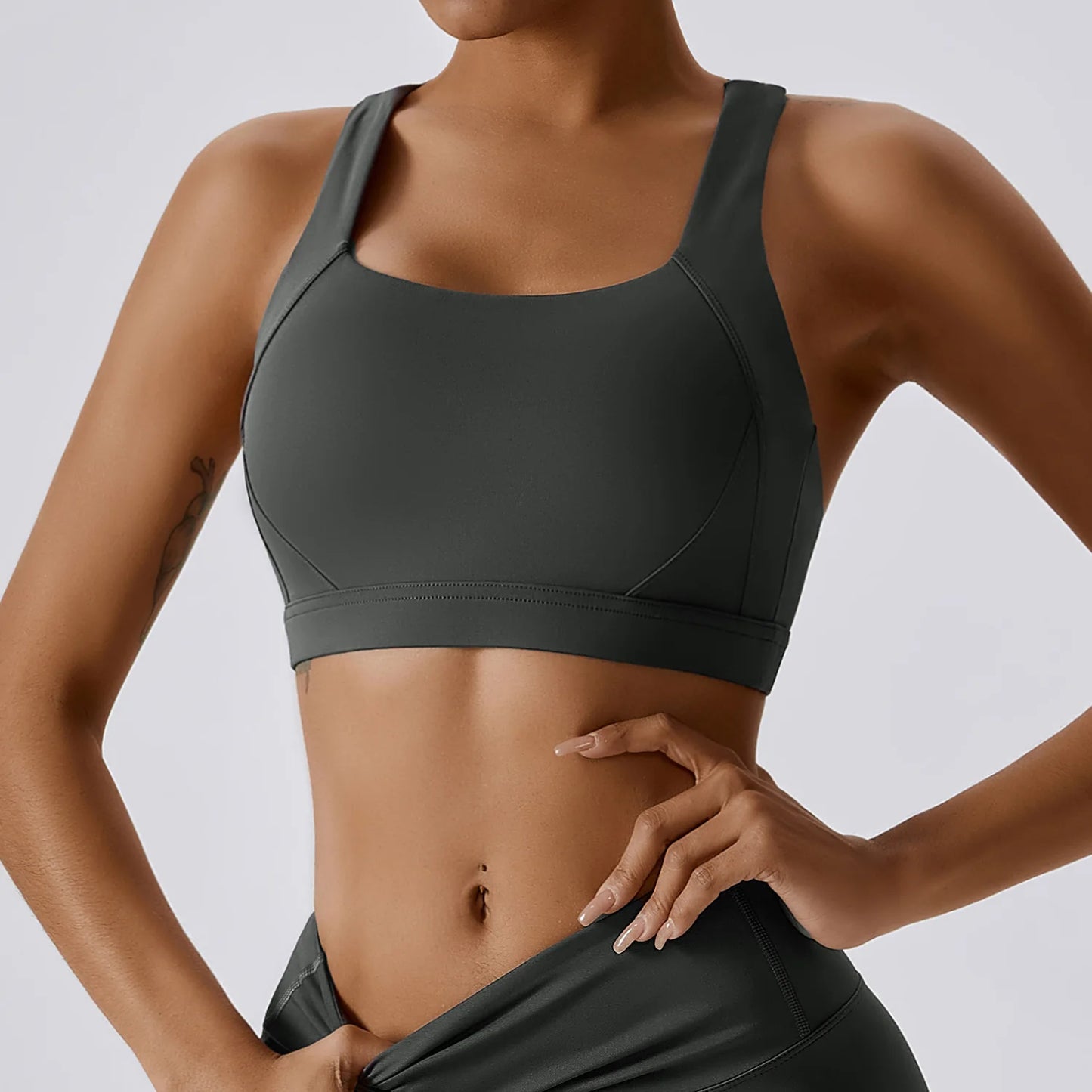 Awakens Women's Shockproof Sports Top
