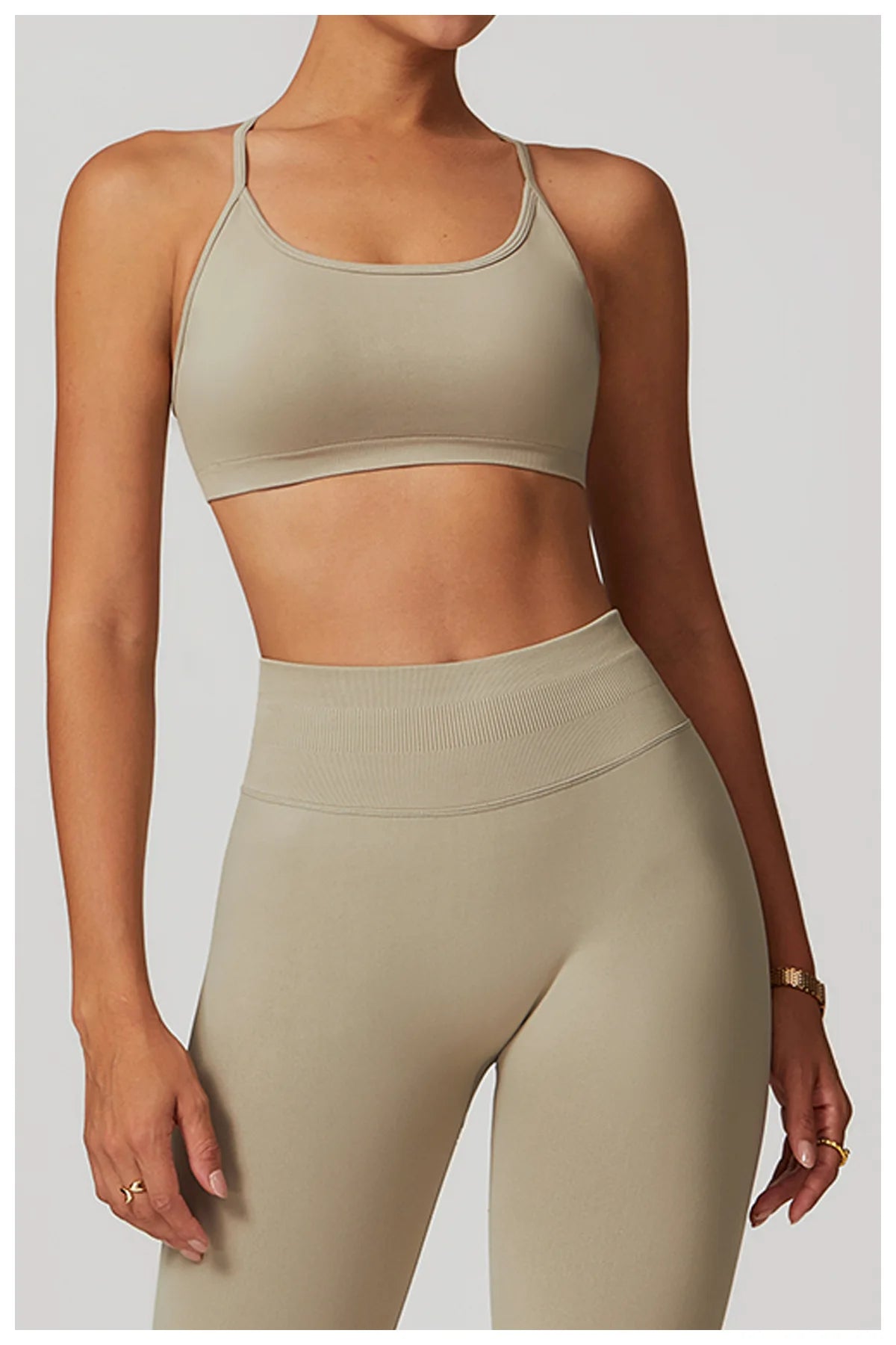 Awakens Seamless Women's Sports Bra with Crossing Back Straps