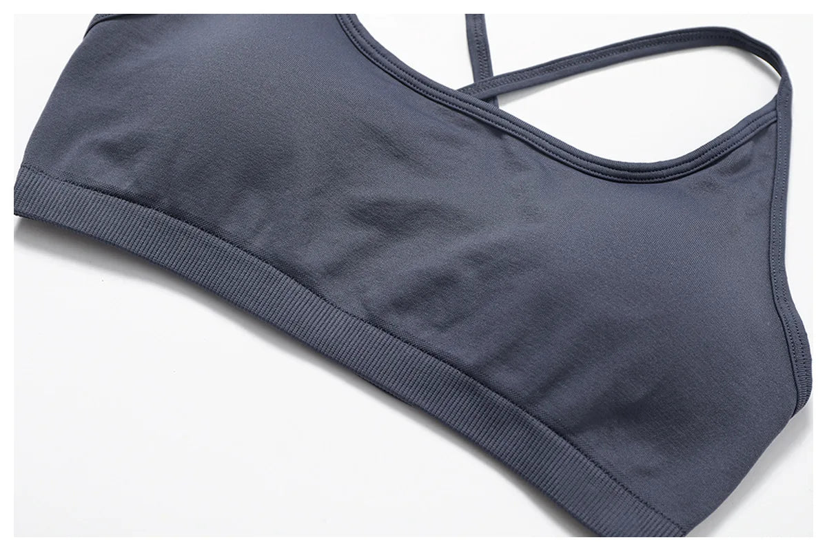 Awakens Seamless Women's Sports Bra with Crossing Back Straps