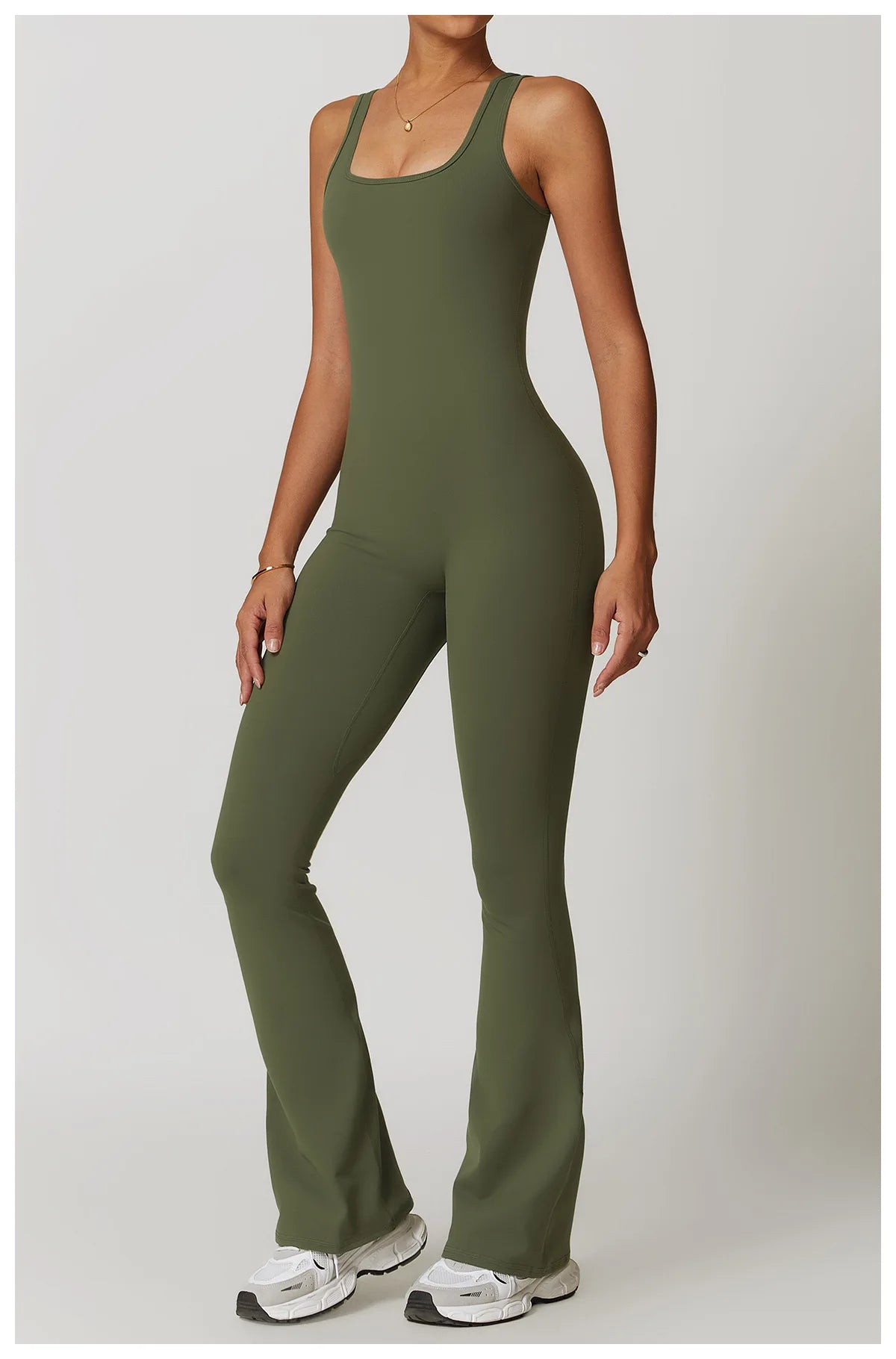 Awakens Breathable Yoga Outfit for Women