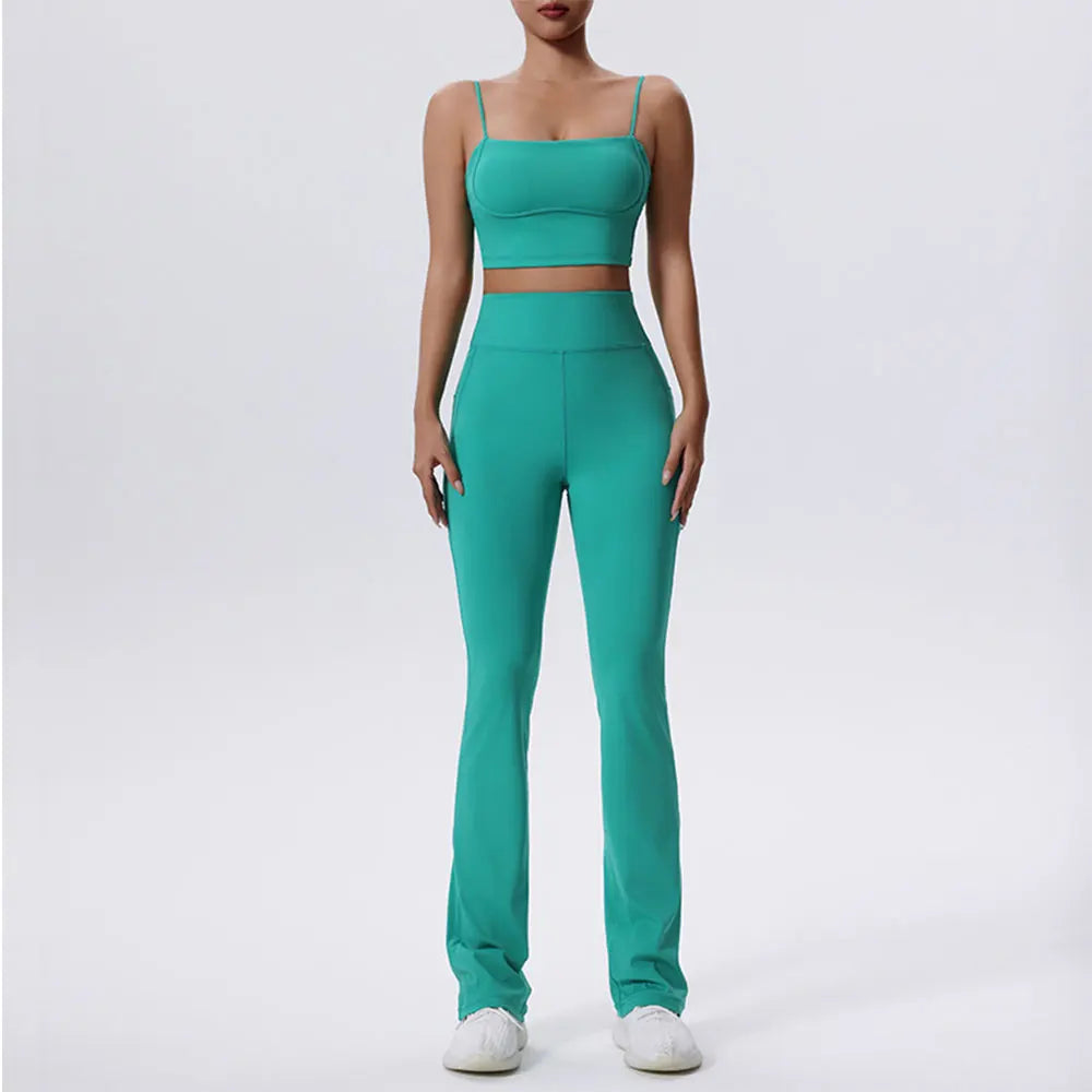 Awakens 2-Piece Women's Sports Set: Push-Up Tracksuit &amp; Leggings